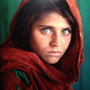 Steve McCurry - The Afghan Girl