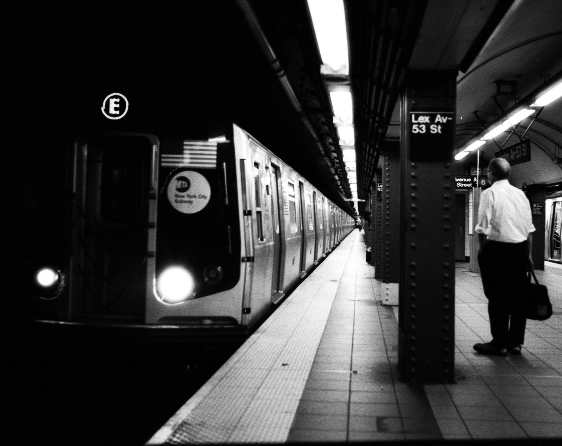 Street Photography Lessons in Finding My Photographic Eye