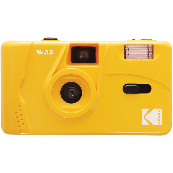5 Reasons To Buy a 35mm Point & Shoot Camera