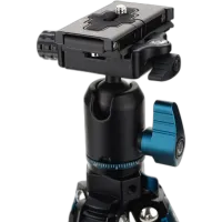 Benro Blackbird CF 1 Series, 5 Section Tripod with N00P Head 5