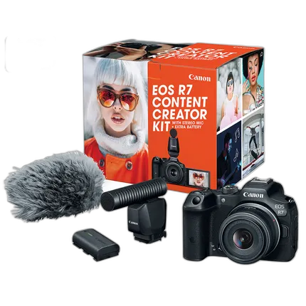 Canon EOS R7 Content Creator Kit