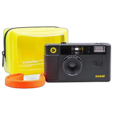 dubblefilm SHOW Camera Black w/ Flash Case Strap