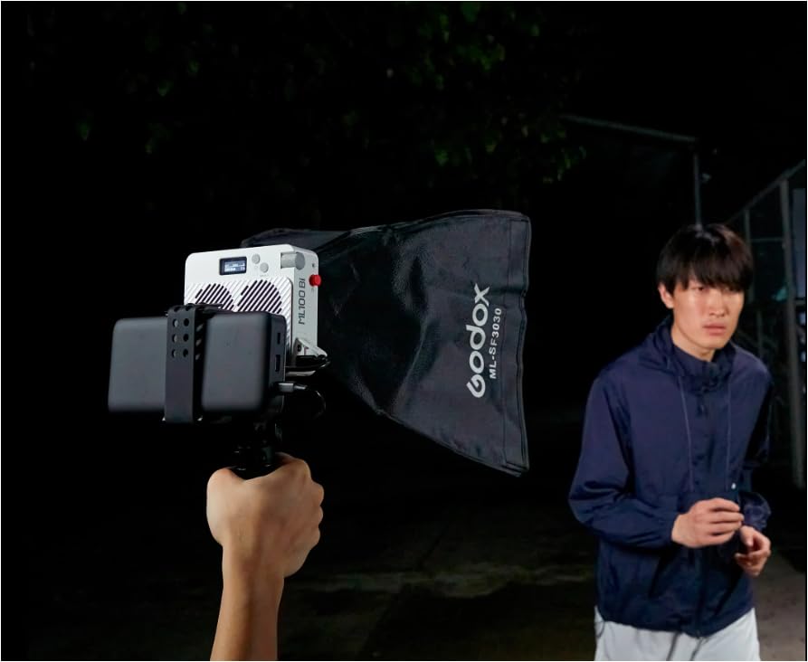 Godox ML100Bi Bi-Color Portable LED Light Kit detail