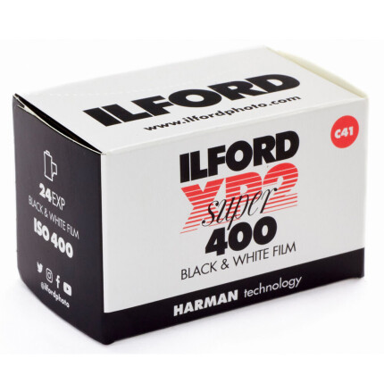 Ilford XP2 Super 135-24 Black  and  White Negative Film (35mm, 24 Exposures)