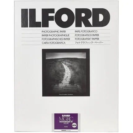 Ilford MULTIGRADE RC Deluxe Paper (Pearl, 8 x 10in, 50 Sheets)