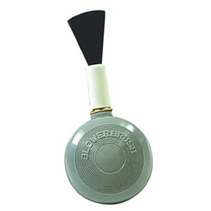 Kalt Medium Blower Brush