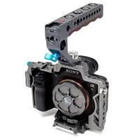 Kondor Blue Aluminum Body Cap for Sony E-Mount Cameras (Space Gray) 2
