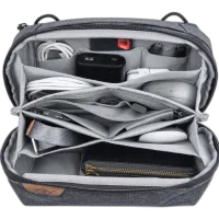 Peak Design Tech Pouch Charcoal Gray 1
