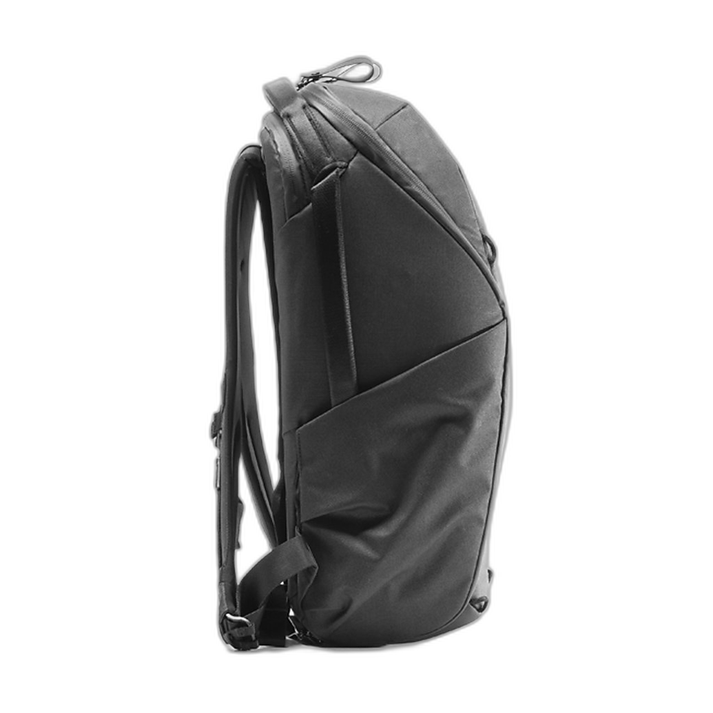 Ultimate Travel Photography Kit: What Should I Pack? A Smart Comparison of the Essentials