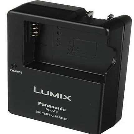 Panasonic DE-A79BA/SX Battery Charger