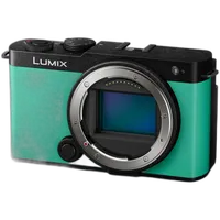 Panasonic LUMIX S9 Mirrorless Camera with 18-40mm Lens - Mint Green 7