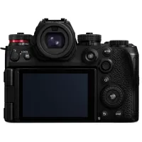 Panasonic Lumix S1II with 24-60mm f/2.8 Lens Kit 8