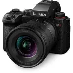 Panasonic Lumix 14-28mm f/4-5.6 MACRO Lens (Leica L) 5