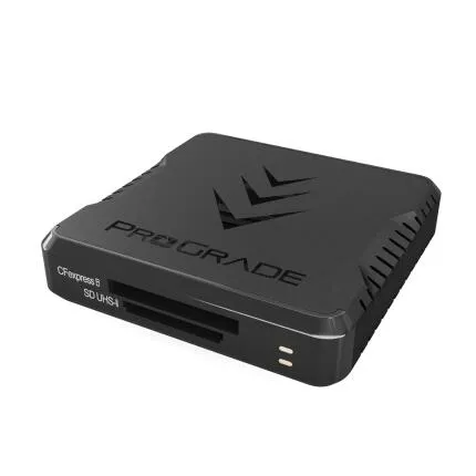 ProGrade Digital CFExpress Type B  and  SD USB 3.1 Gen 2 Dual-Slot Card Reader