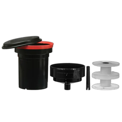 Universal Developing Tank  and  2 Reels