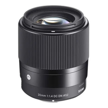 Sigma 30mm f/1.4 DC DN Lens for Sony E-Mount