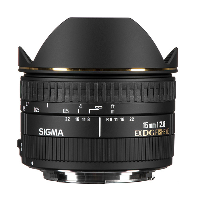 Sigma EX DG Diagonal 15mm f/2.8 Fisheye Lens for Canon Mount
