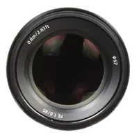 Sony FE 85mm f/1.8 Lens 3