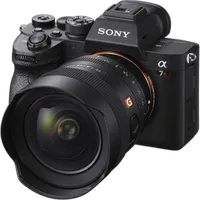 Sony FE 14mm f/1.8 GM Lens 6