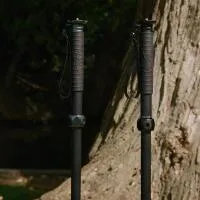 3 Legged Thing Alana Carbon Fiber Monopod (Darkness) 1