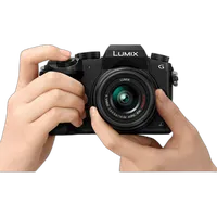 Used Panasonic LUMIX G7 w/ 14-42mm (Black) - Excellent 9