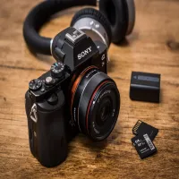 Used Rokinon 35mm f/2.8 AF Lens for Sony FE Mount - Excellent 1