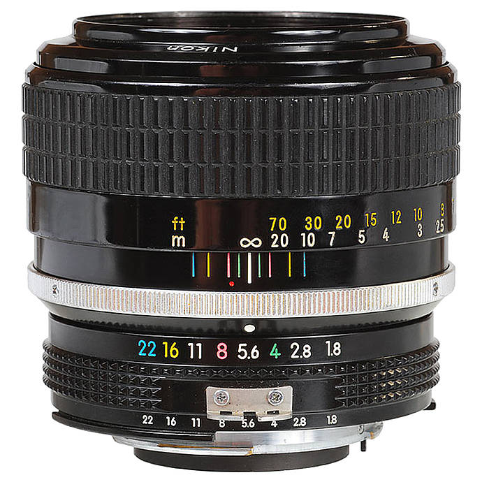 nikkor h 85mm 1.8
