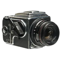 Used Hasselblad 500CM With 80mm f/2.8 T* and 120 Back - Good 0