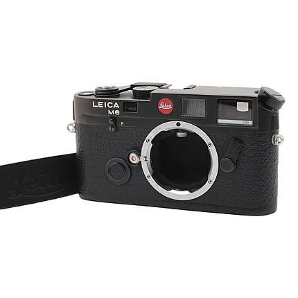 Used Leica M6 Non TTL (Black) - Good