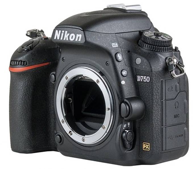 Used nikon d750 store