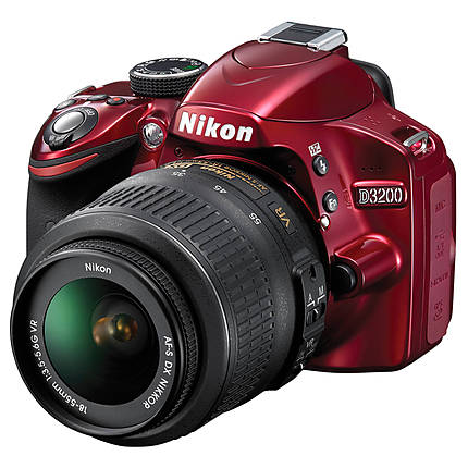 Used Nikon D3200 w/ 18-55mm VR (Red) - Good