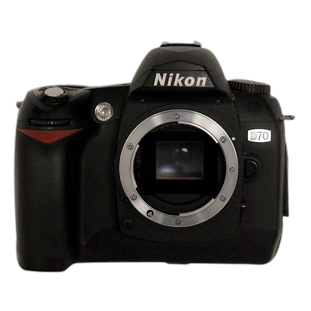 Nikon D70 (2004): Nikon's Answer in the DSLR Affordability Race