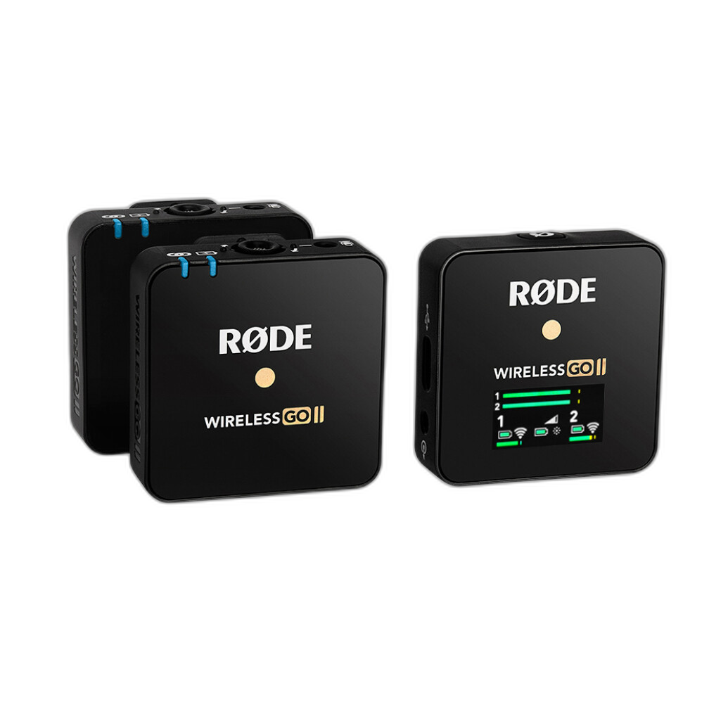 Used Aputure VS-5 monitor for low light shooting workflows