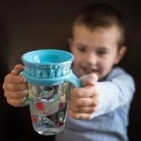 Nuby 10Oz Space Tritan Smart Cup With Handles And Hygienic Cove 4