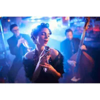 EXPO: Joe McNally Takeover - Light, Shadow, and Portraits Part 2 (Nikon) 9