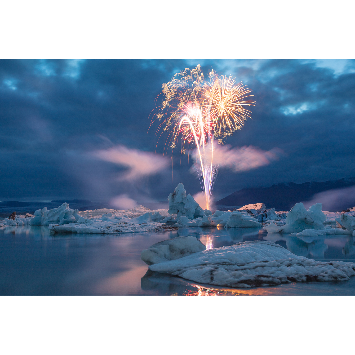 Best Hybrid Camera for Photo and Video Under $1500: FAQ Guide