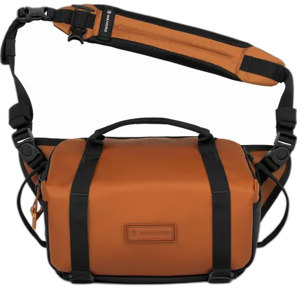 Wandrd ROGUE Sling 6L Sedona Orange